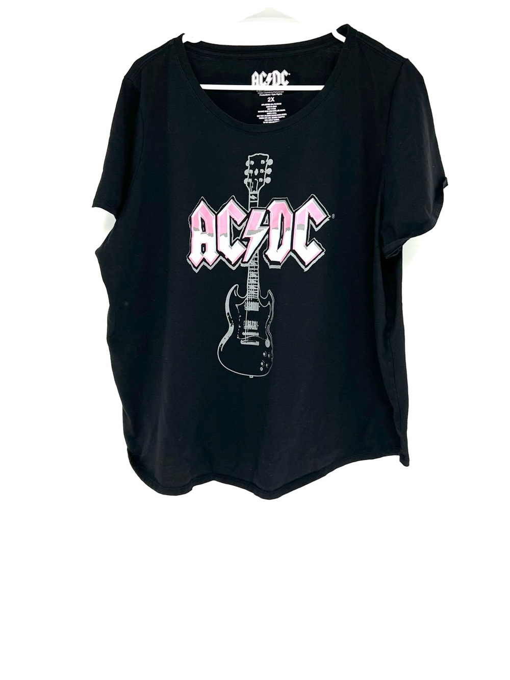 AC/DC women’s 2X t shirt